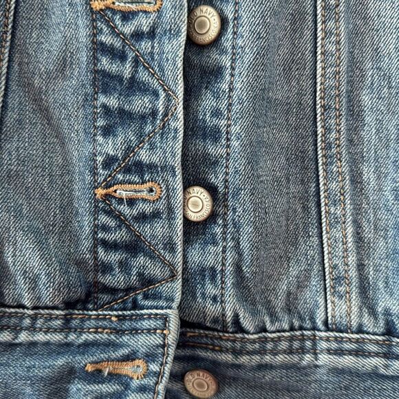 OLD NAVY DENIM JEAN JACKET WOMENS SMALL - Picture 3 of 9